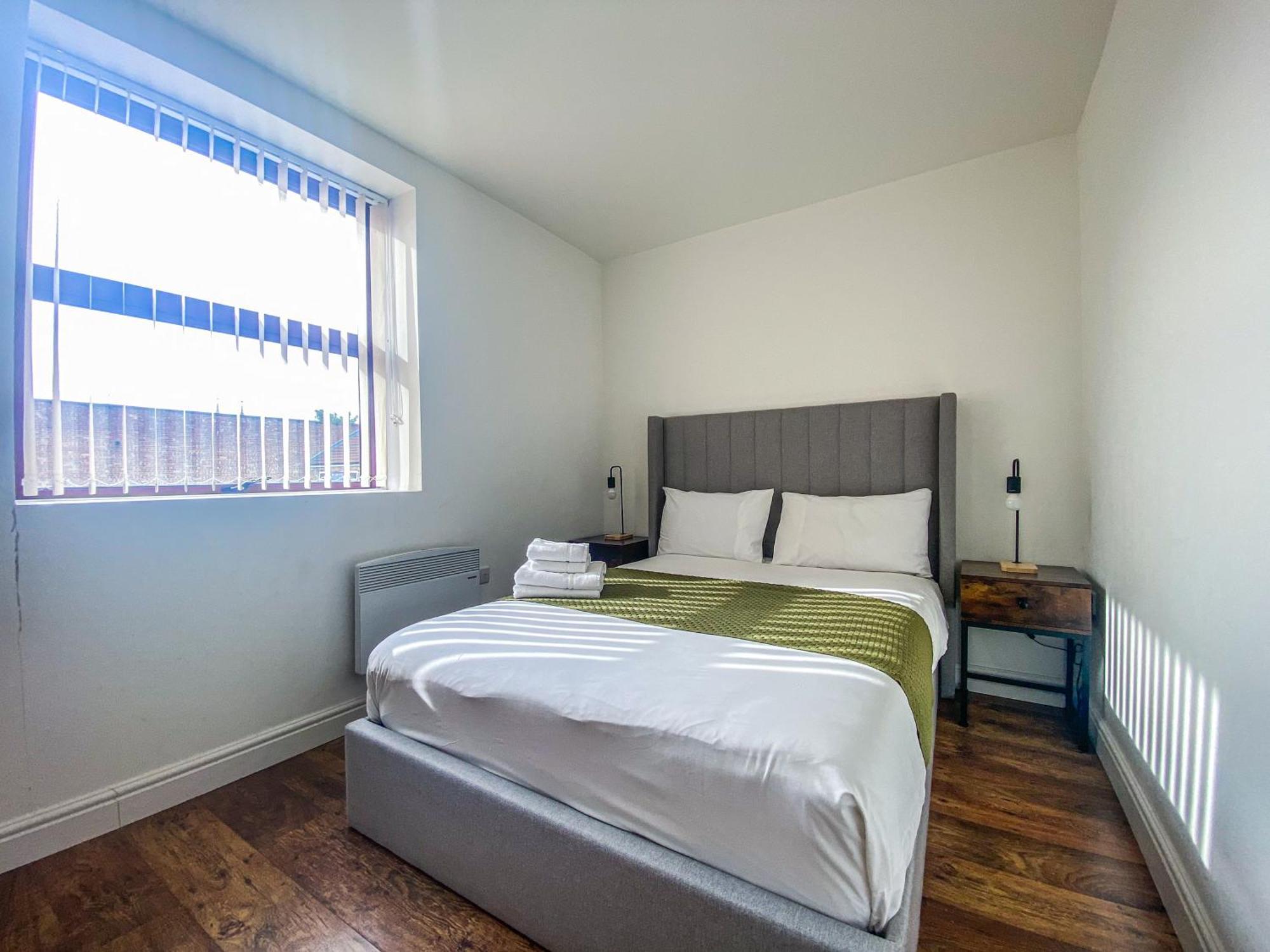 City Apartments By Elegance Living Peterborough Exterior photo